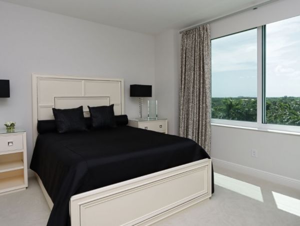 Beautiful 3 Bedroom Corner Condo Sleeps 6