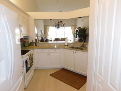 Naples Condo 920314