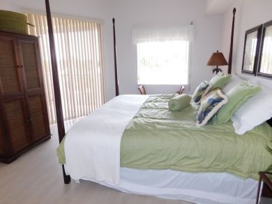Naples Condo 920314