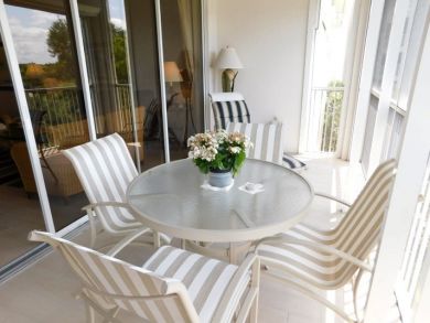 Naples Condo 920314