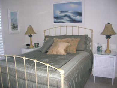 Naples Condo 920315