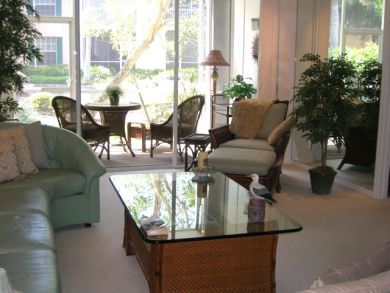 Naples Condo 920315