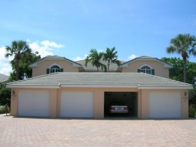Naples Condo 920315