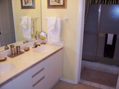 Naples Condo 920316