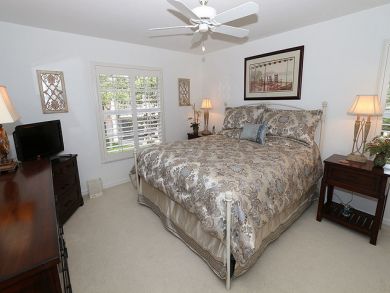 Naples Condo 920317