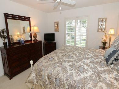 Naples Condo 920317
