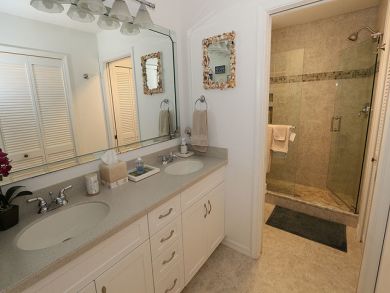 Naples Condo 920317