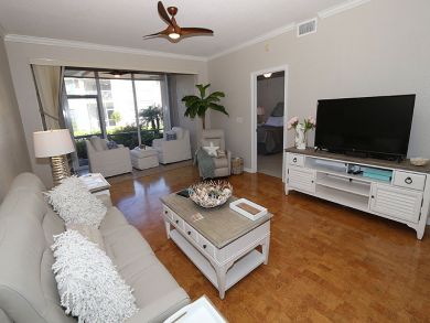 Naples Condo 920318
