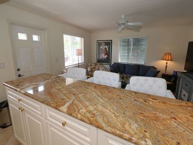 Naples Condo 920323