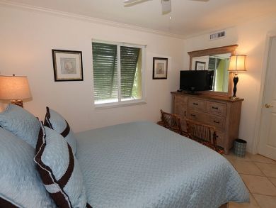Naples Condo 920323