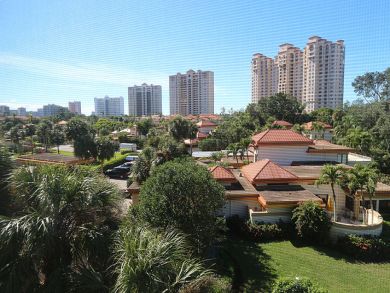 Naples Condo 920325