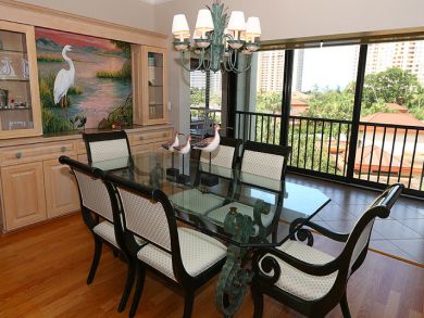 Naples Condo 920325