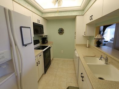 Naples Condo 920326