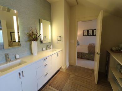 Three Bedroom Home Old Naples with Private Pool Near Beach