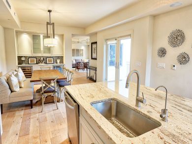 Three Bedroom Home Old Naples with Private Pool Near Beach
