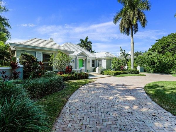 Naples Vacation Home with Pool Three Bedroom plus Den