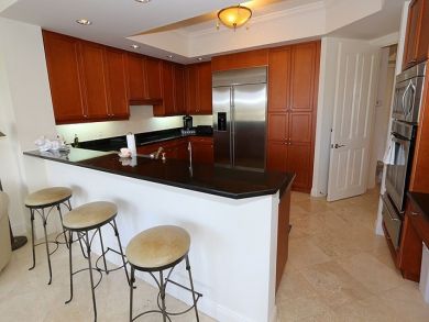 Naples Condo 920345