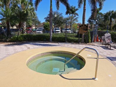 Bonita Springs Condo 920347