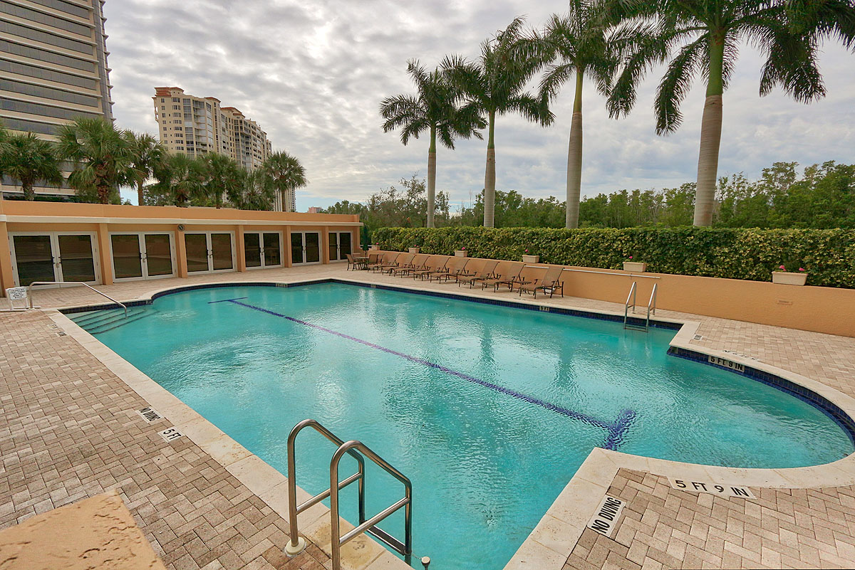 Naples Condo 920375 Naples Condo 920375