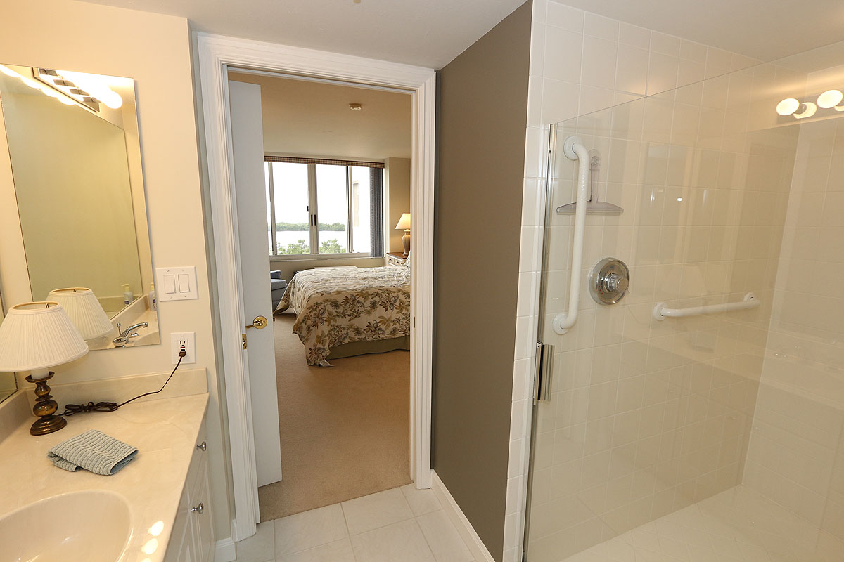 Naples Condo 920375 Naples Condo 920375