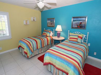 Naples Condo 920380