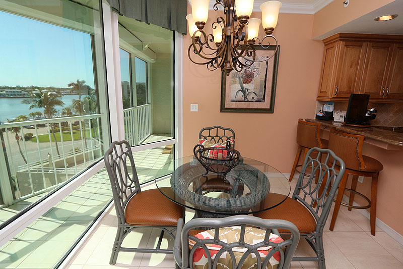 Naples Condo 920387 Naples Condo 920387