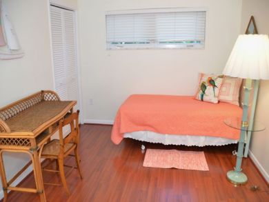Naples Home 920397