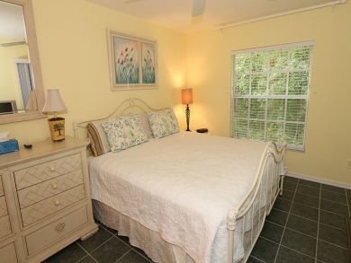 Naples Condo 920409 Naples Condo 920409