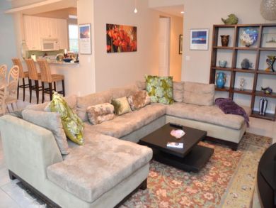 Naples Condo 920410