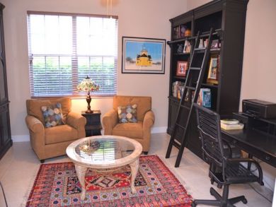 Naples Condo 920410