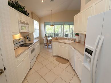 Bonita Springs Condo 920411