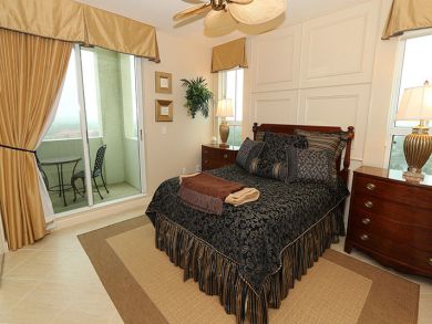 Naples Condo 920417