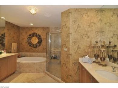 Bonita Springs Condo 920423