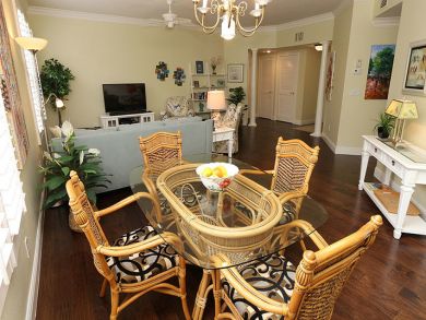 Naples Condo 920426