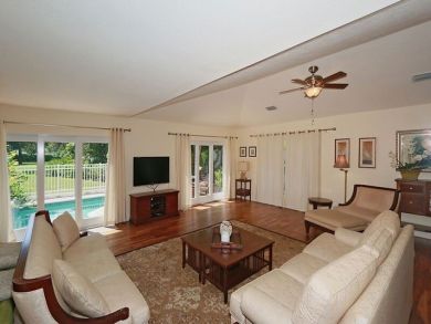 Naples Home 920453 Naples Home 920453