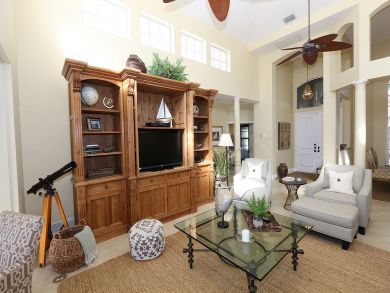 Naples Home 920460