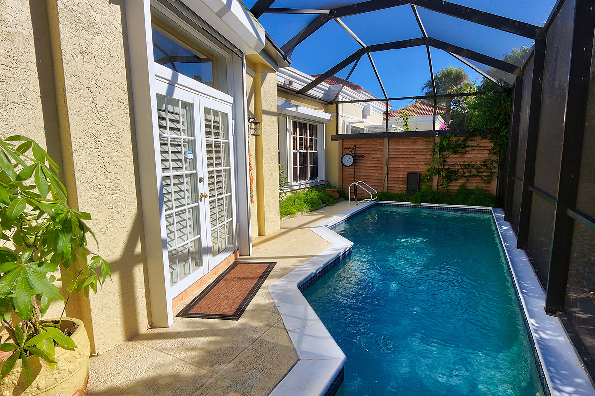 Naples Home 920460
