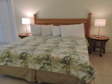 Full Gulf Views Vacation Villa  Sleeps Eighteen Guests.