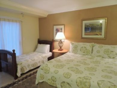 Full Gulf Views Vacation Villa  Sleeps Eighteen Guests.