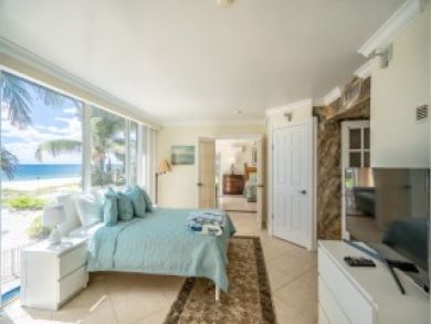 Fort Lauderdale Vacation Villa Sleeps Ten Guests.