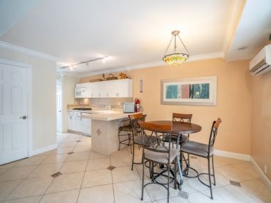 Fort Lauderdale Vacation Villa Sleeps Seven Guests.