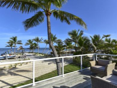 Islamorada Vacation Villa Sleeps Four Guests.