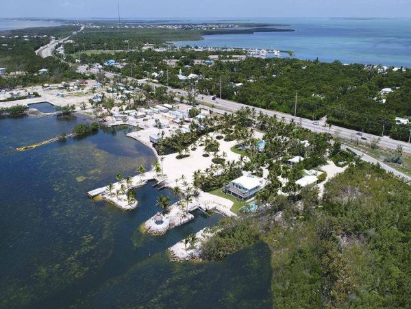 Islamorada Vacation Villa Sleeps Five Guests