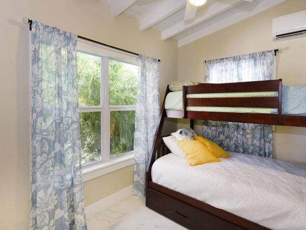 Islamorada Vacation Villa Sleeps Five Guests