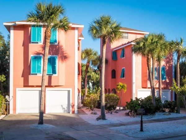 Siesta Key Vacation Rental 2-Bedroom Condo in Siesta Key Village