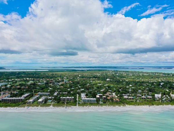 Gulf Views Sanibel Vacation Condo Two Bedroom