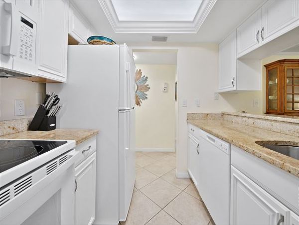 Gulf Views Sanibel Vacation Condo Two Bedroom