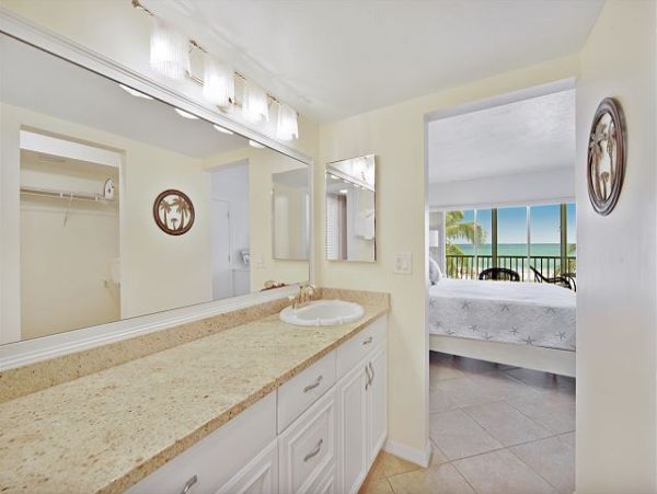 Gulf Views Sanibel Vacation Condo Two Bedroom