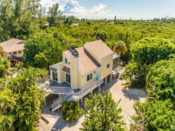 All About the Pool Home Sanibel Island
