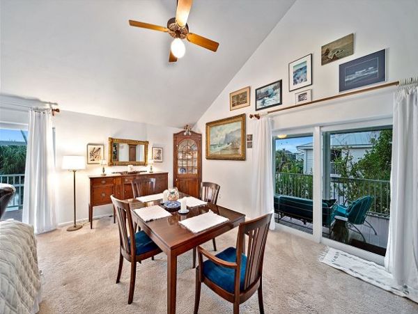 Charming Sanibel 2 Bedroom Vacation Home